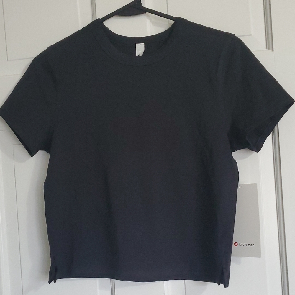 NWT Lululemon Classic Fit Cotton Blend Tee Black Sz 2